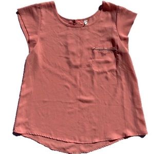 Avec Les Filles women’s size small peach colored pocket short sleeve blouse